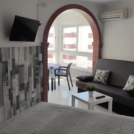 Estudio Playa- Vistas Al Mar Y Piscina 아파트